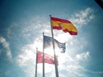 banderas institucionales fabricadas por agencia de publicidad en Valladolid