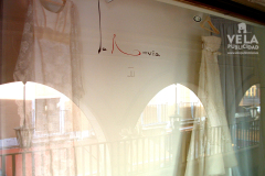 vinilo-escaparate-La-Novia-04