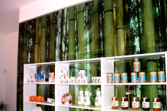 vinilo-en-pared-de-cristal_02